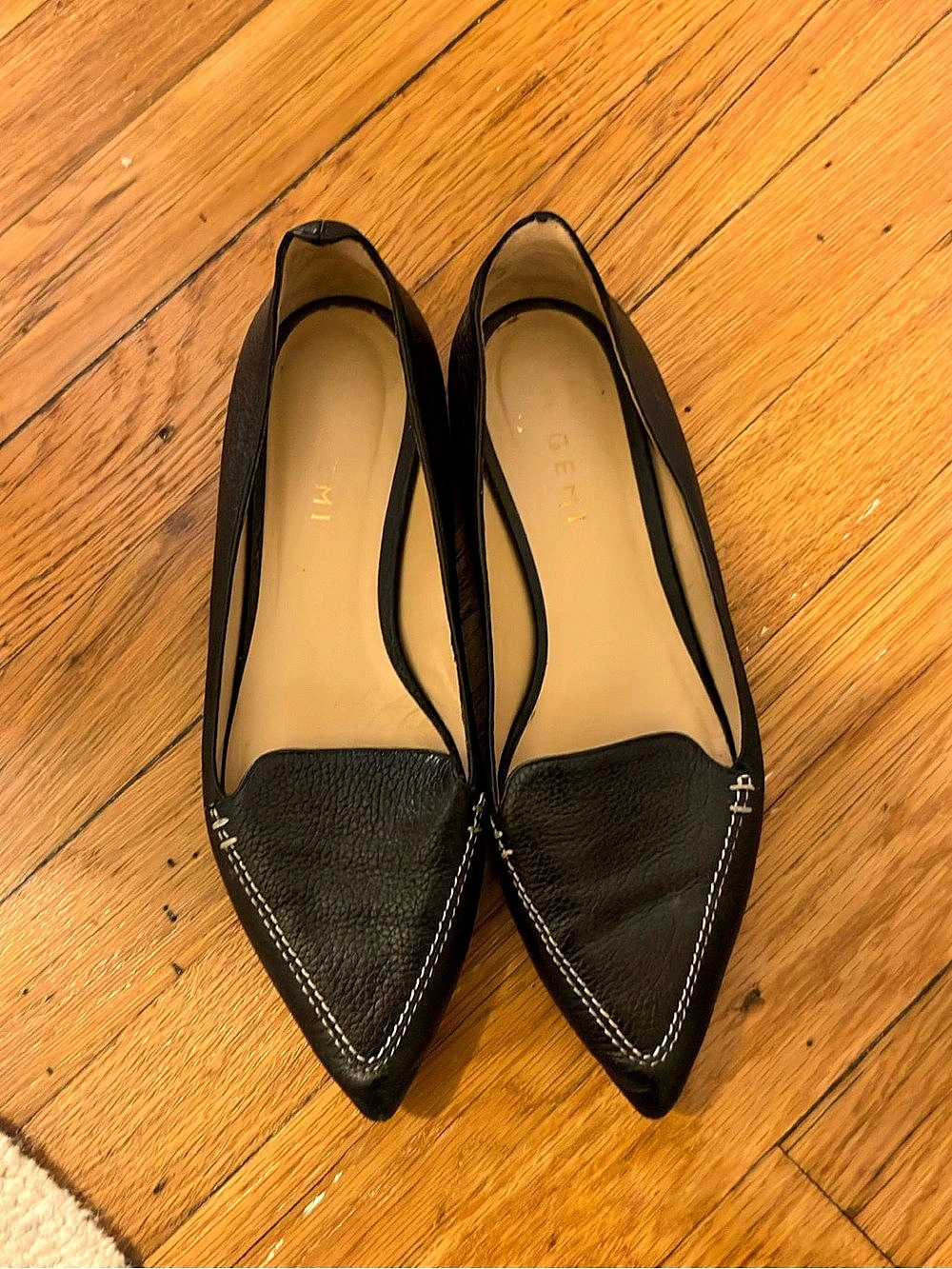 M.Gemi Pointed-Toe Flats in Black EU 36